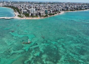 A cidade de Alagoas que encanta com praias consideradas entre as mais lindas do Brasil