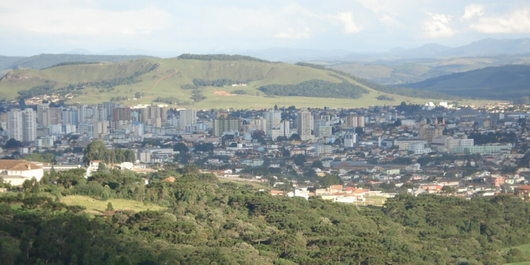 A cidade do Sul onde o inverno pode trazer neve e uma qualidade difícil de superar