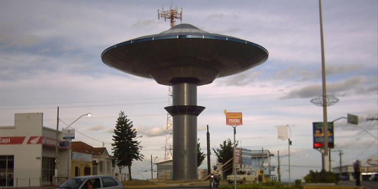 Um ET deixou essa cidade brasileira famosa mundialmente em 1996, mas hoje ela é conhecida pela tranquilidade de viver bem no interior