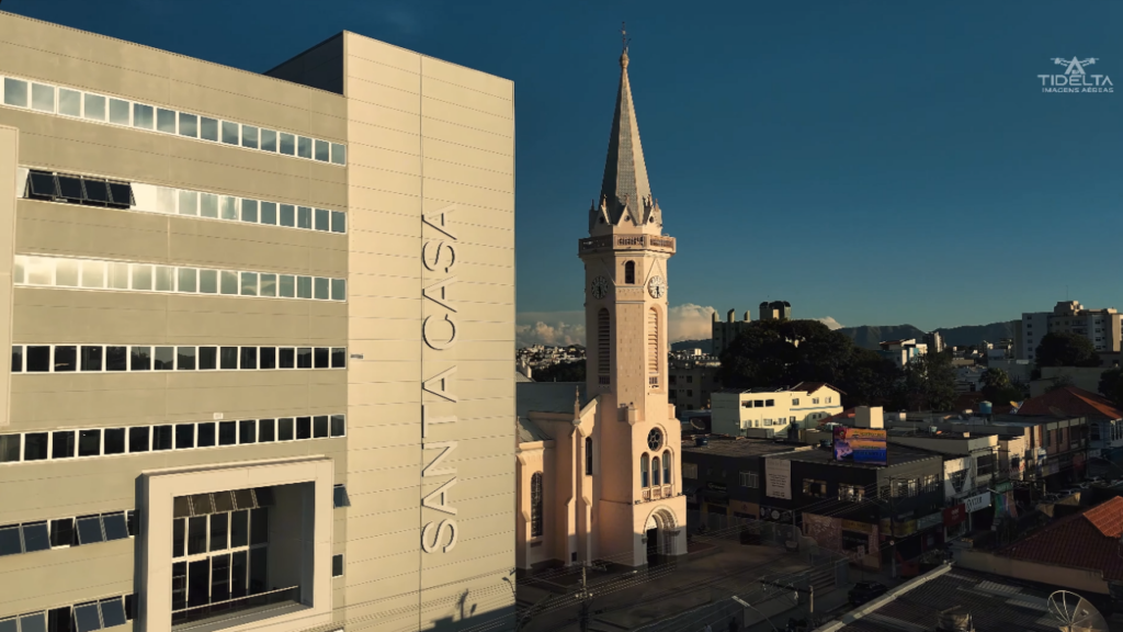 A cidade universitária com apelido da capital grega encanta pela qualidade de vida