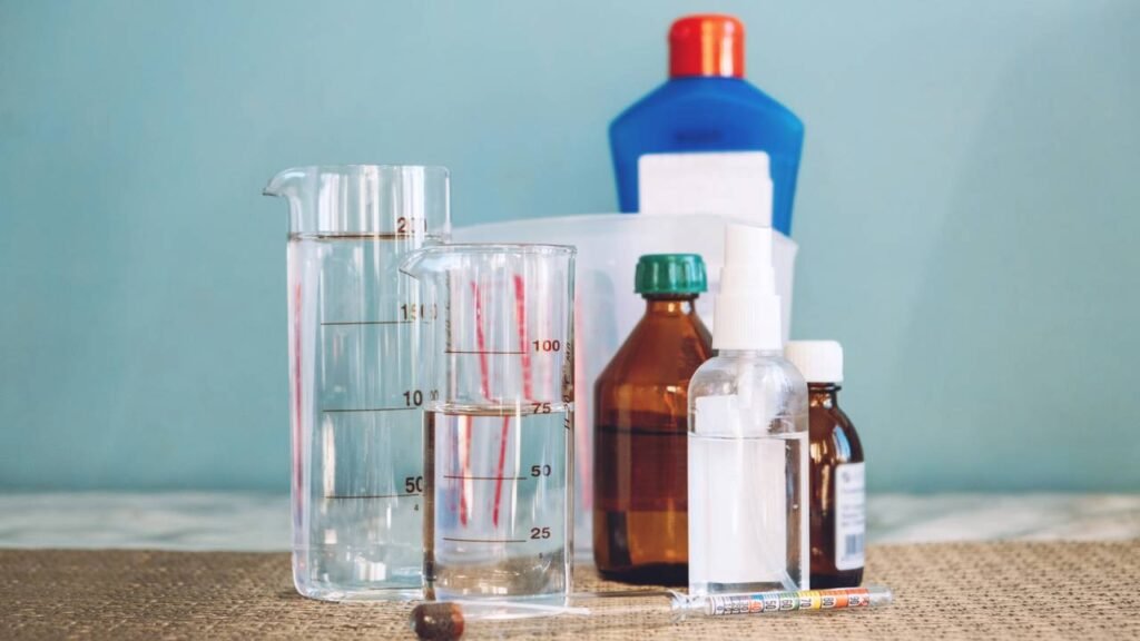 Qual o plural de álcool, de acordo com a língua portuguesa