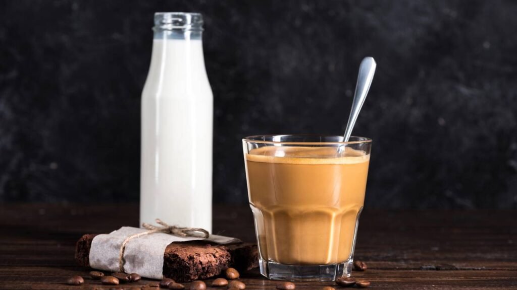 O que significa gostar de beber muito café com leite?