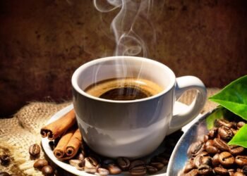 O café pode auxiliar na saúde e prevenir até mesmo câncer, segundo pesquisas