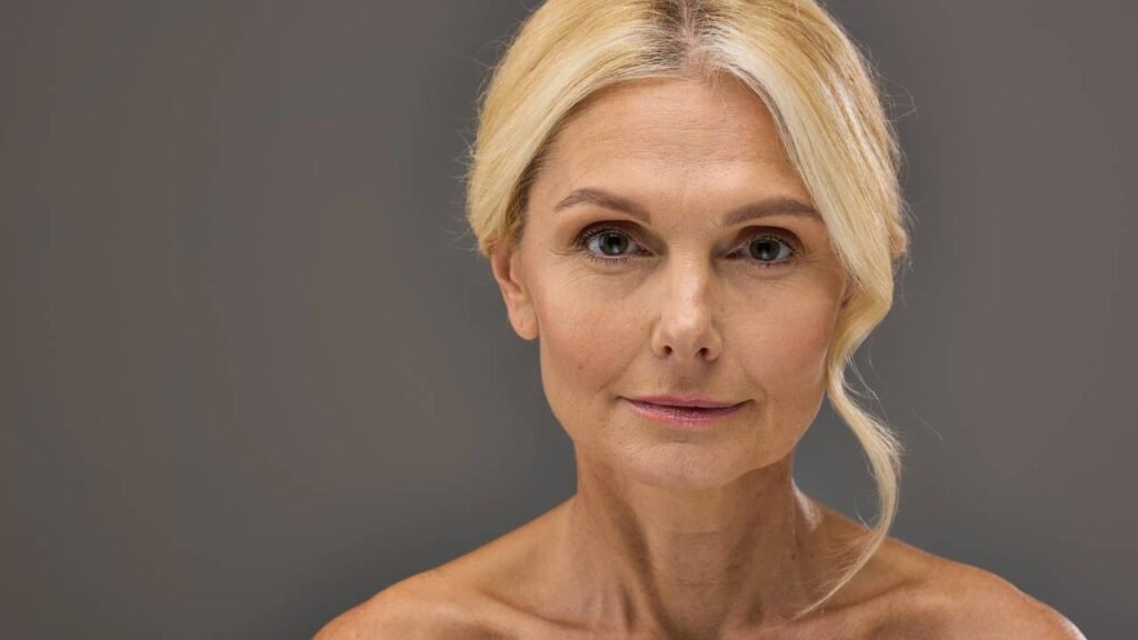 Os alimentos que ajudam você a permanecer jovem depois dos 50 anos