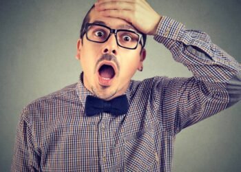 O que significa esquecer o nome das pessoas com frequência?