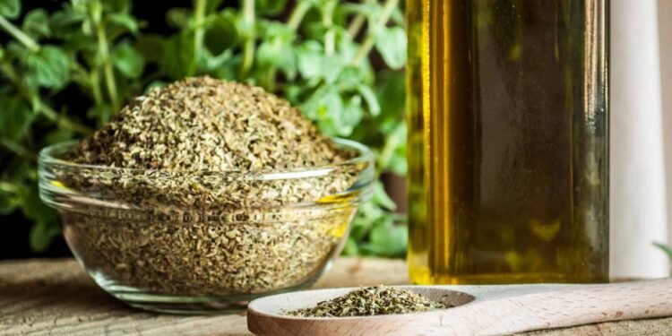 Para potencializar a energia da abundância, especialistas em Feng Shui recomendam que o orégano seco - Créditos: depositphotos.com / mahi_m
