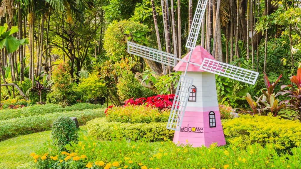 Poucos sabem por que recomendam colocar moinhos de vento no jardim das casas