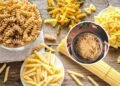 Cozinhar o macarrão em água fria pode ser um método que poucos sabem