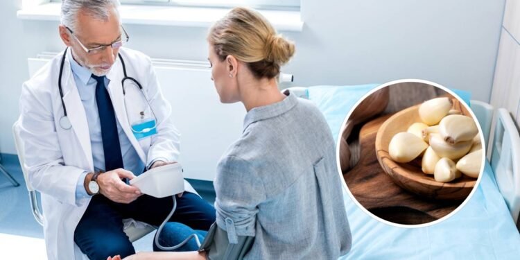 O alho contém compostos bioativos, especialmente a alicina - Créditos: depositphotos.com / VitalikRadko / Créditos: depositphotos.com / gresey