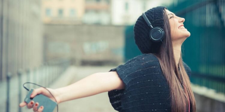 Ouvir música -Créditos: depositphotos.com / peus