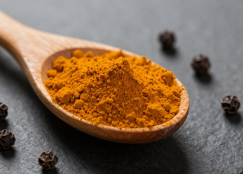 A combinação simples de temperos que ajuda a fortalecer as defesas do corpo