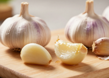 A especiaria simples da cozinha que ganhou fama por fortalecer as defesas do corpo