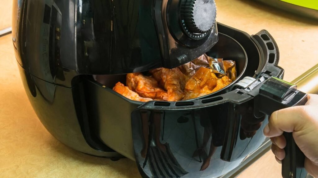5 alimentos na Air Fryer que nutricionistas recomendam para uma alimentação saudável
