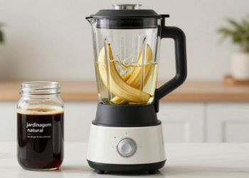 Bater casca de banana com vinagre no liquidificador: por que recomendam