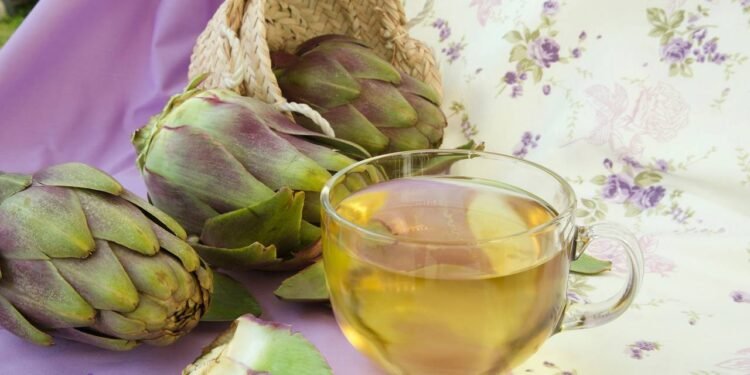 Chá de Alcachofra - Créditos: depositphotos.com / Tolikoff