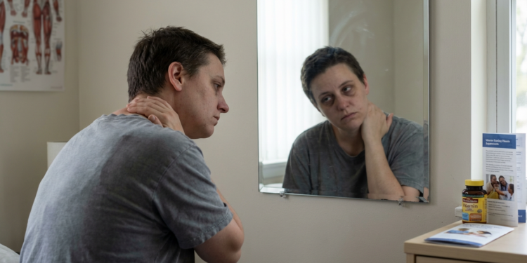 8 sinais ocultos de deficiência de vitamina D que você pode ver no espelho