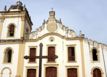 Cidade do Nordeste encanta com folclore, histórias fascinantes e cultura viva que cativa visitantes