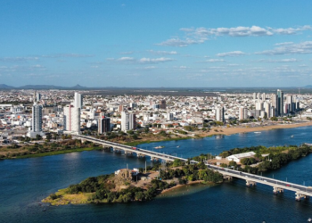 A “Califórnia do Sertão” é referência na produção de vinhos e frutas exportadas até mesmo para os EUA e Europa