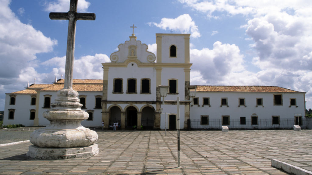 Fundada em 1590, a 4ª cidade mais antiga do Brasil conquista turistas com uma autêntica viagem no tempo