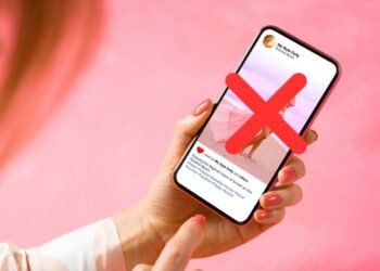 O que significa não publicar fotos nas redes sociais, segundo a psicologia