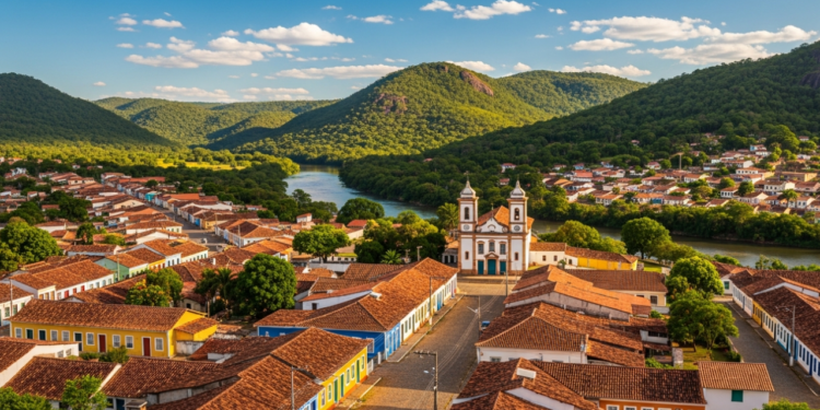 Passeie pelas ladeiras de Pirenópolis, visite igrejas antigas e relaxe em balneários naturais cercados de verde exuberante