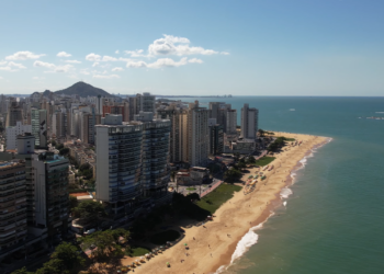 Se você busca conforto e tranquilidade, essa cidade beira-mar antiga é o lugar perfeita