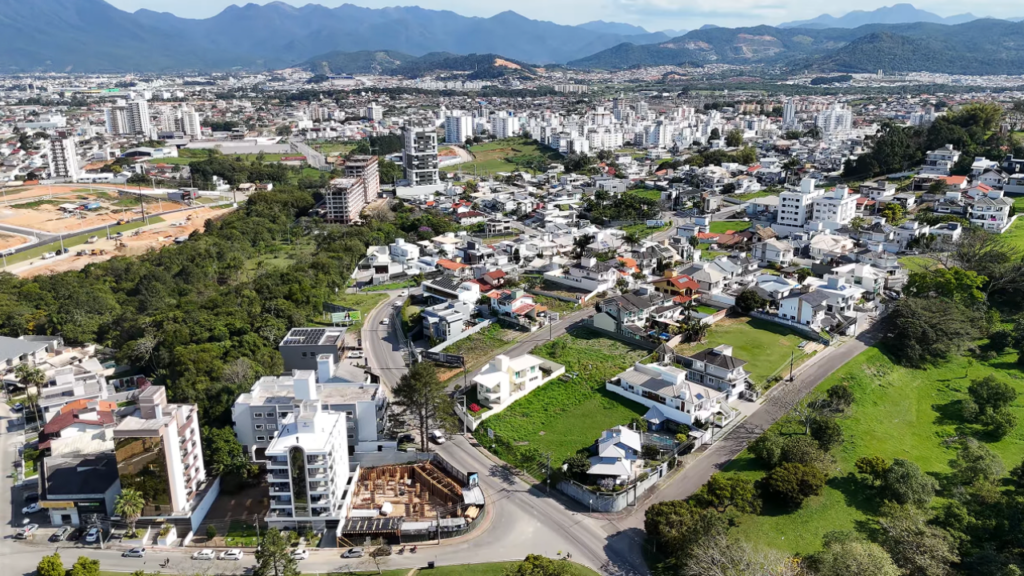 As 3 melhores cidades para morar perto de Florianópolis sem preocupações e com qualidade de vida