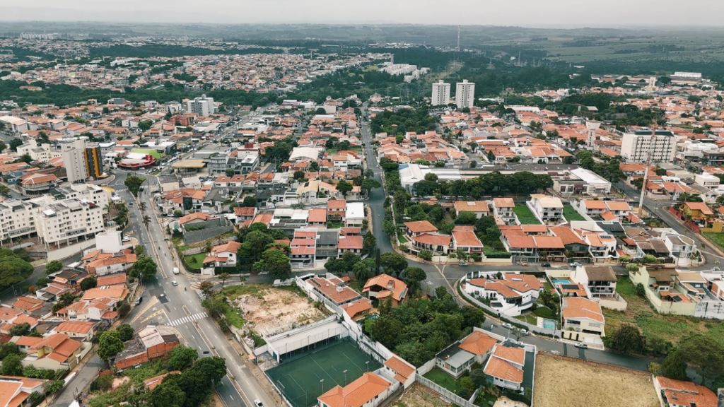 A cidade fundada em 1875 por norte americanos está liderando em qualidade de vida em São Paulo como um ótimo lugar para viver