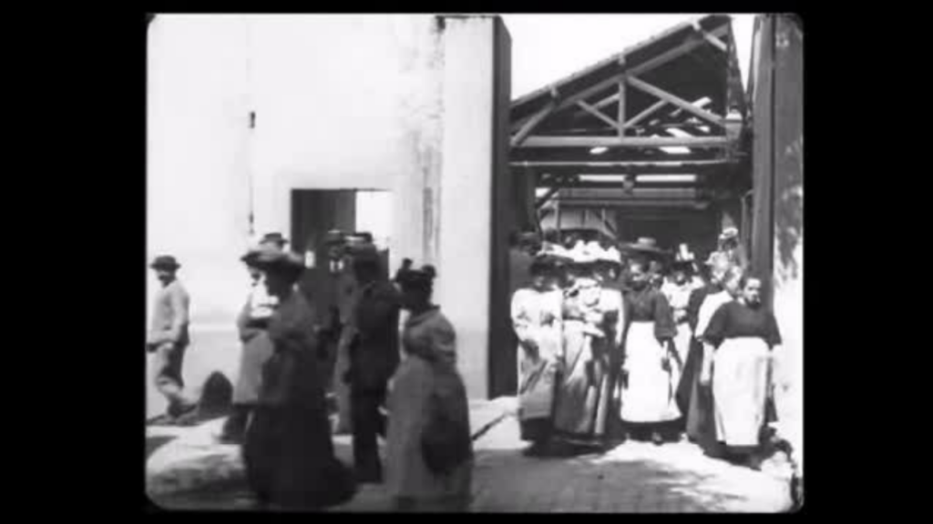 Esse foi o primeiro filme exibido ao público que mudou a história do cinema para sempre, veja a filmagem!