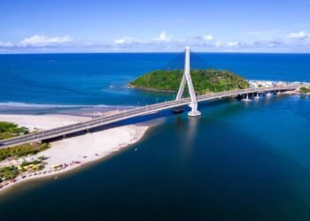 Um litoral do Nordeste guarda praias selvagens e o segredo por trás de sua fama no surfe e na ecologia