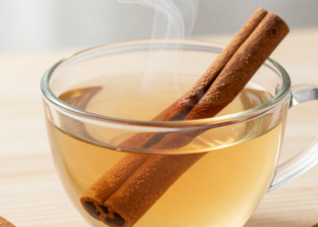 O chá de canela em pau depois do almoço que mata a vontade de comer doce à tarde