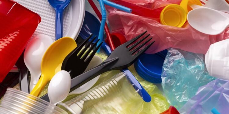 Plástico - Créditos: depositphotos.com / Milkos