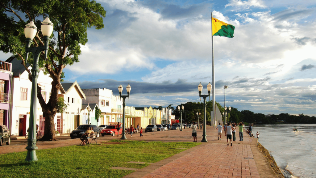 Onde a Floresta Amazônica encontra uma bela cidade pouco conhecida que vem surpreendendo visitantes com beleza natural