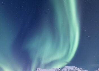 Essa cidade ficou mais de dois meses sem luz solar e surpreende o mundo com nova fase