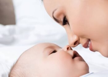 Os nomes de bebê mais sérios e marcantes que estão em alta