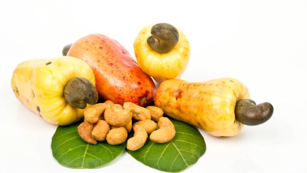 Essa fruta tropical pouco conhecida é rica em magnésio, ajuda na saúde do coração e melhora a imunidade