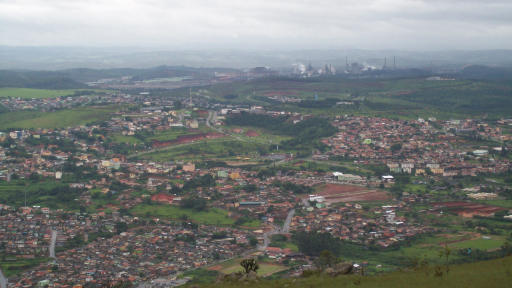 A cidade de Minas Gerais que é um patrimônio histórico preservado entre montanhas e encanta com sua beleza