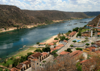 Uma cidade brasileira fundada em 1891 lembra uma vila antiga europeia e chama atenção pela sua beleza