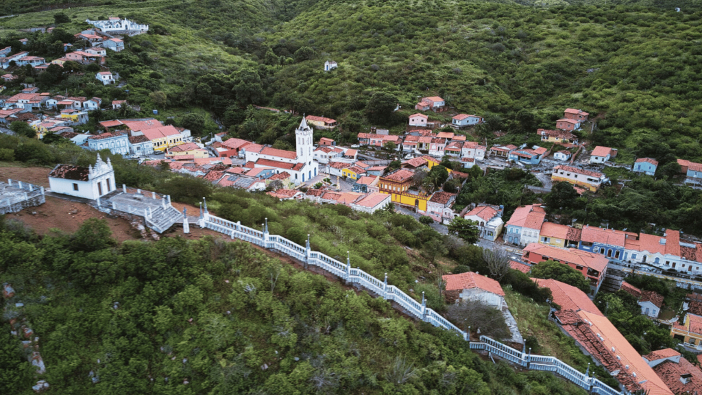 Uma cidade brasileira fundada em 1891 lembra uma vila antiga europeia e chama atenção pela sua beleza