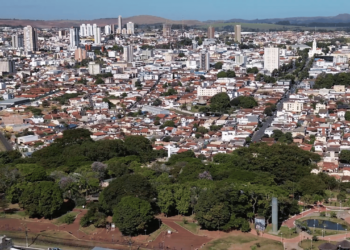 A cidade do interior de Minas pouco comentada que surpreende com conforto e tranquilidade diária