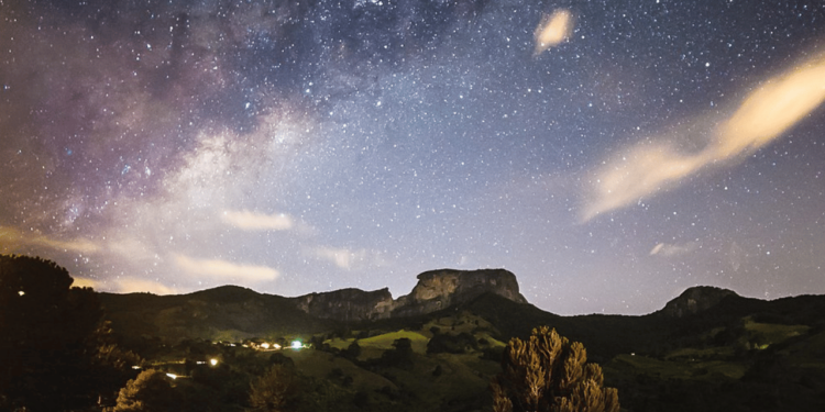 O segredo mais bem guardado do Brasil está em uma cidade cercada por montanhas com uma tranquilidade absurda