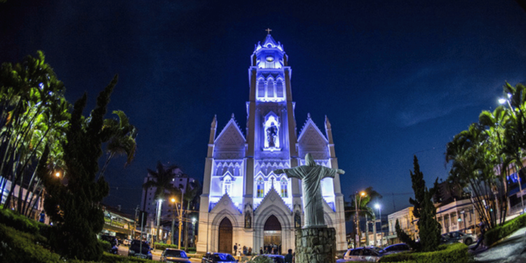 A cidade do interior referência em calçado e basquete que está conquistando quem busca oportunidades e ama esportes