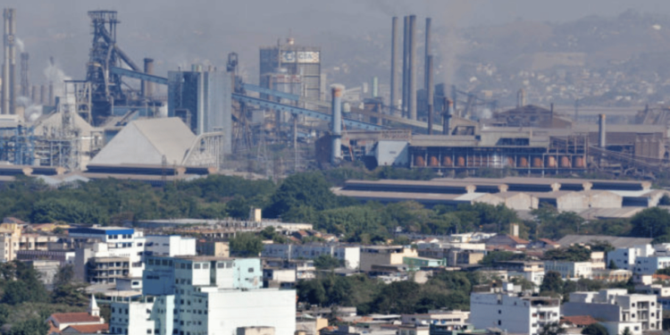 Uma das maiores cidades do Rio de Janeiro conquista visitantes com sua prosperidade e eficiência