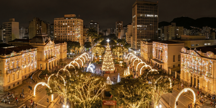 Esse é o famoso Natal tão admirado da capital mineira e por que todos amam curtir a data tão especial nesta cidade