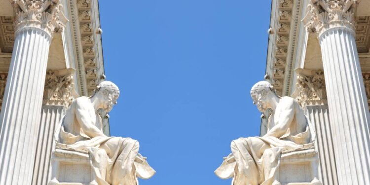 A origem de "Sapere aude" e por que ela se tornou um lema moderno para quem busca conhecimento