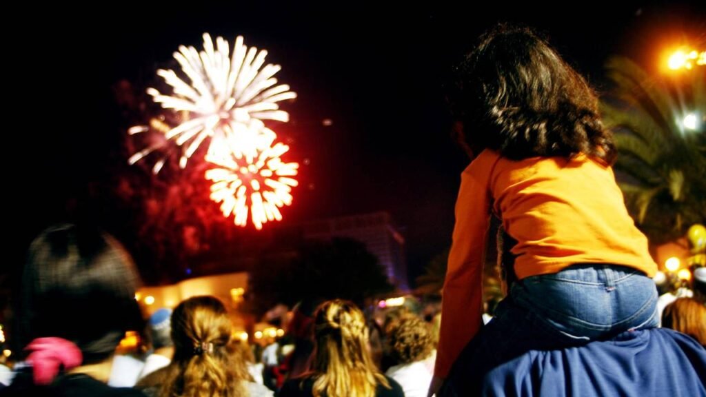 Por que usamos fogos de artifícios como comemoração e o que isso revela sobre nós