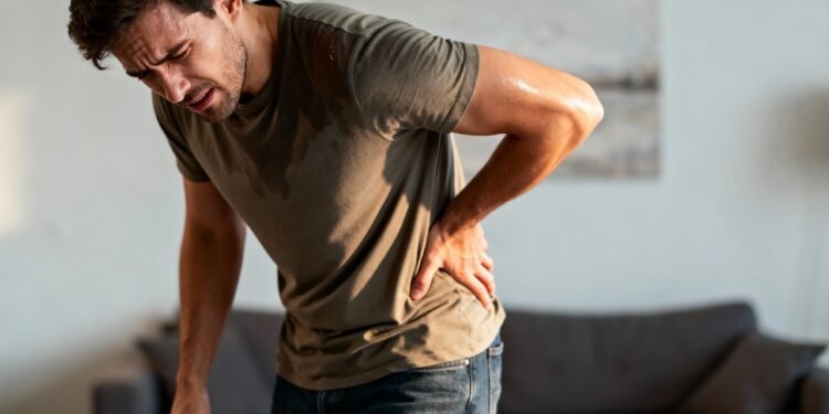 Adeus a dores na lombar, alongamento esquecido alivia a sua tensão