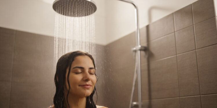 O banho de contraste (Quente/Frio) para bombear a imunidade e acelerar recuperação muscular