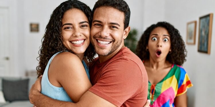 O que todos as pessoas infiéis têm em comum, segundo a psicologia