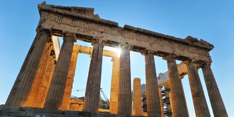 Qual é o significado da frase latina de Nihilo Nihil e por que ela é tão usada no mundo do trabalho